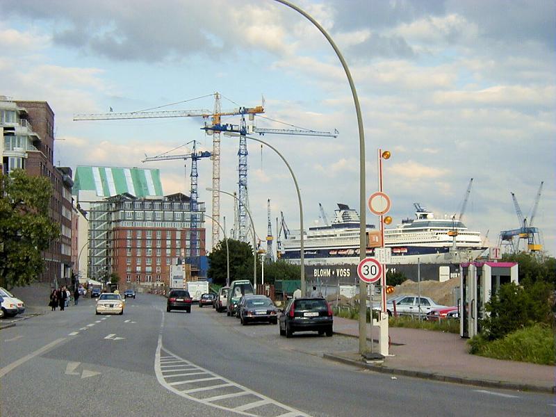 594_P10100ae70 Alte Aufnahme von der Bautätigkeit an der Grosse Elbstrasse (ca. 2002) | Grosse Elbstrasse - Bilder vom Altonaer Hafenrand.